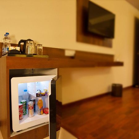 העיר בנגלור Golden Fortune Inn Hotel מראה חיצוני תמונה