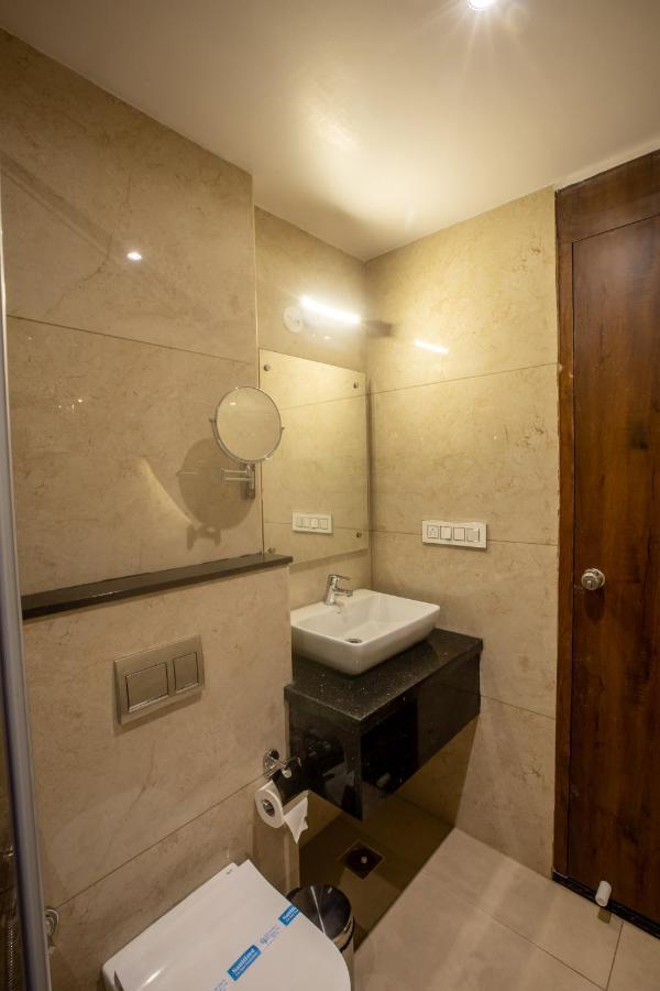 העיר בנגלור Golden Fortune Inn Hotel מראה חיצוני תמונה