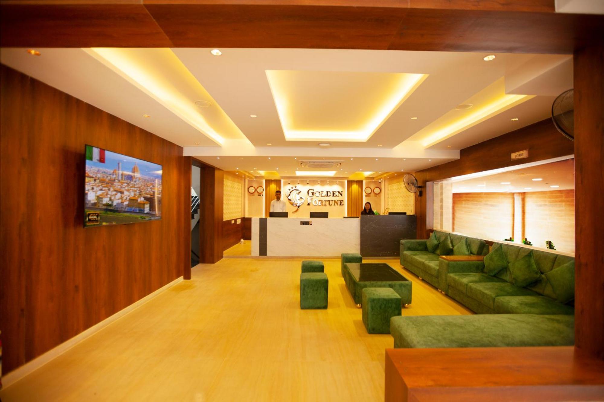 העיר בנגלור Golden Fortune Inn Hotel מראה חיצוני תמונה
